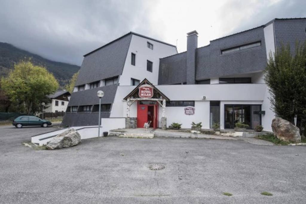 Le Repere Du Cerf T2 Royal Milan St Lary Soulan